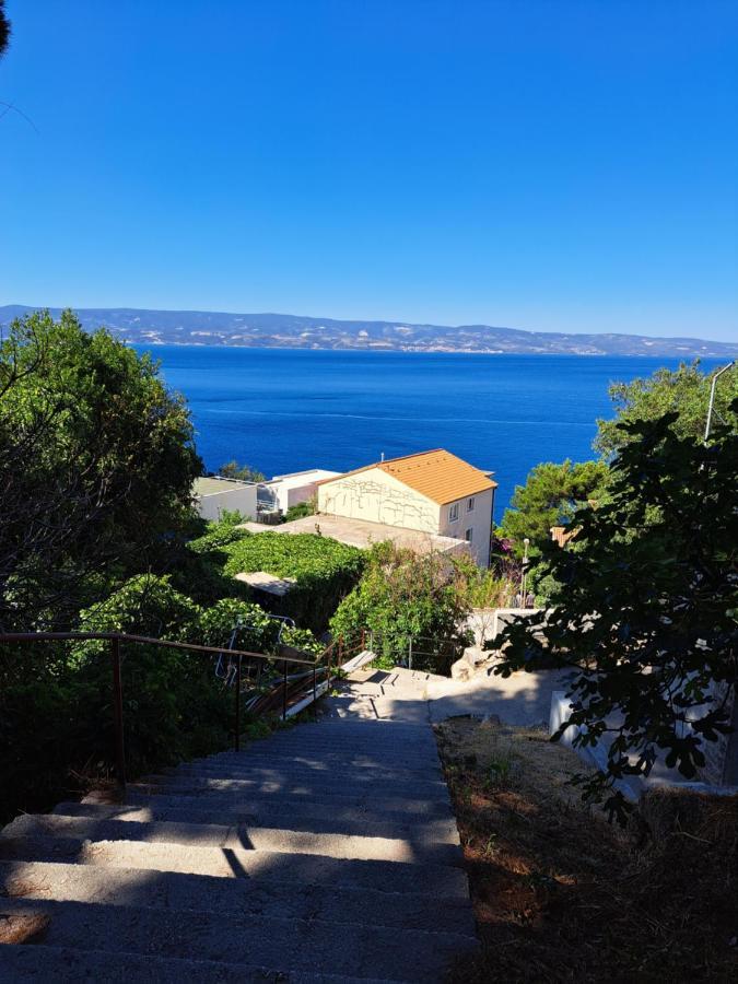 Apartment Sodan 72 Omiš Eksteriør bilde